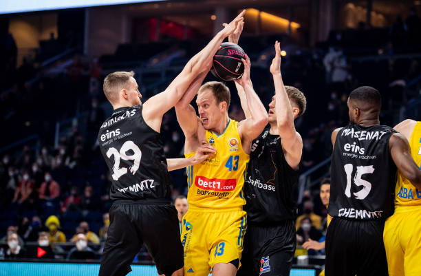 员在其职业 员在其职业